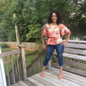 Meet your Posher, Jene